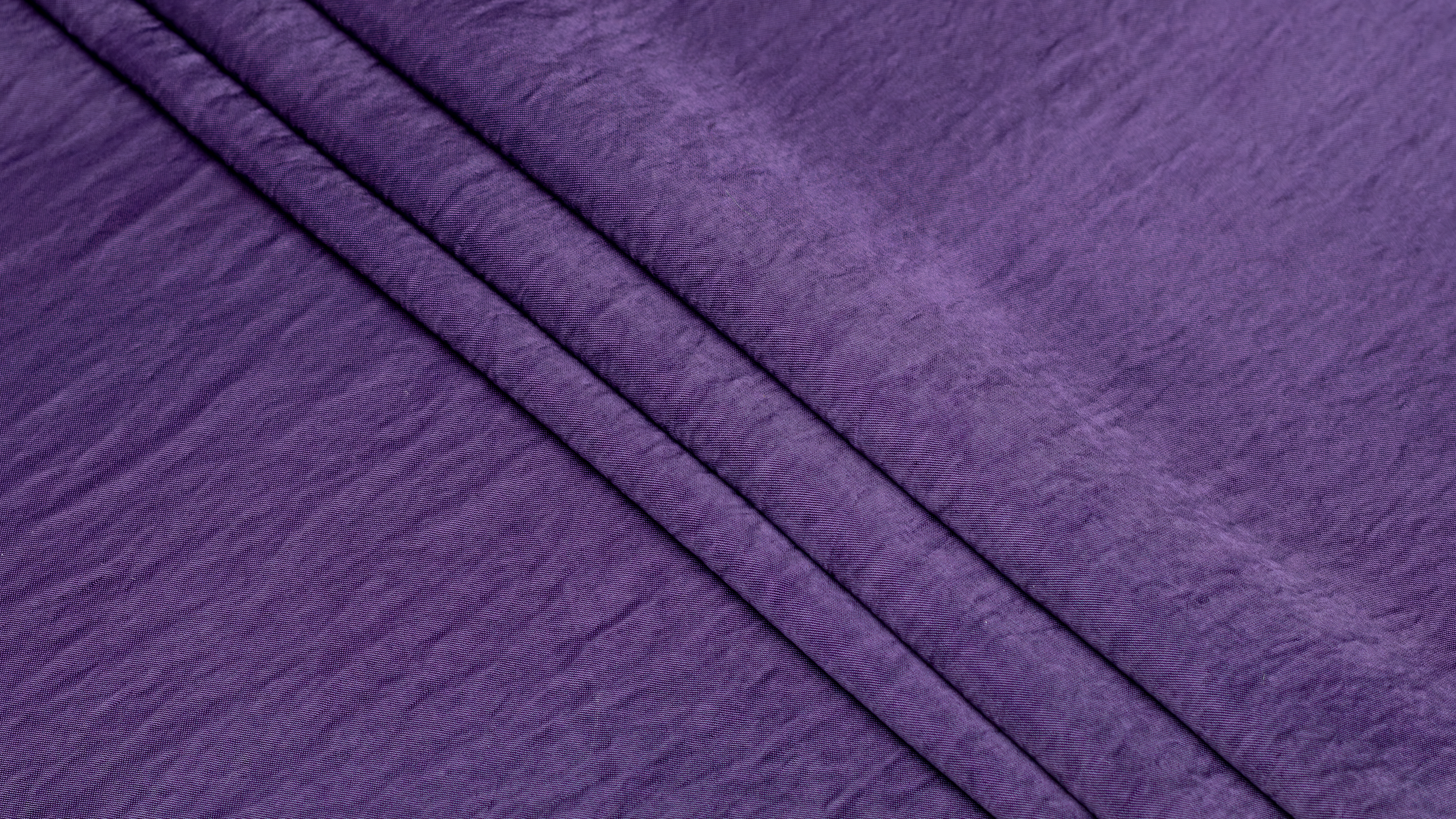 Satyna_Karmel_cienka_ciemny_fiolet_3.jpg